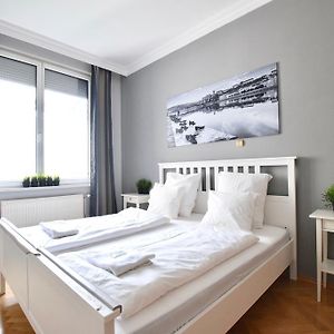 Standerd Apartment By Hi5 - Lovag Family Suites